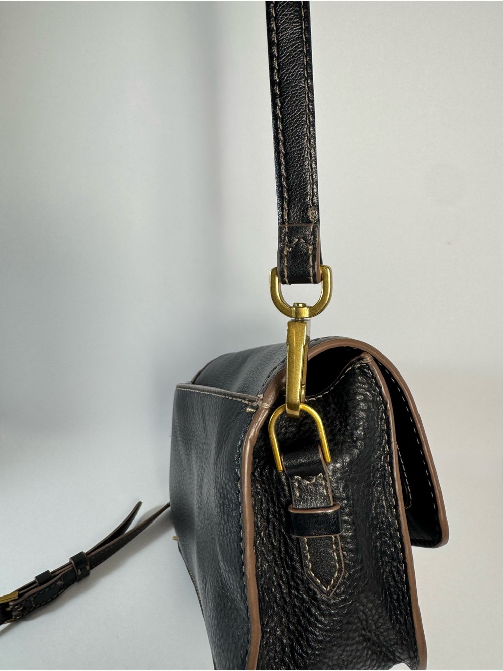 Fossil Black Leather Crossbody with Brown Trim - Picture 13 of 15